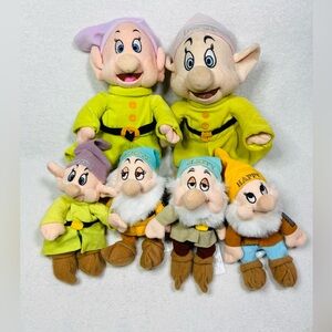 Disney Store Princess Snow White Dwarf Plushes Dopey Bashful Sleepy Happy